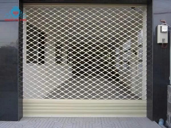 Lắp đặt cổng tự động